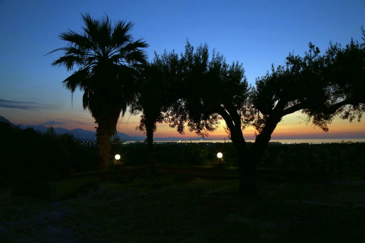 Il Giardino Di Clara Villa Termini Imerese Buitenkant foto